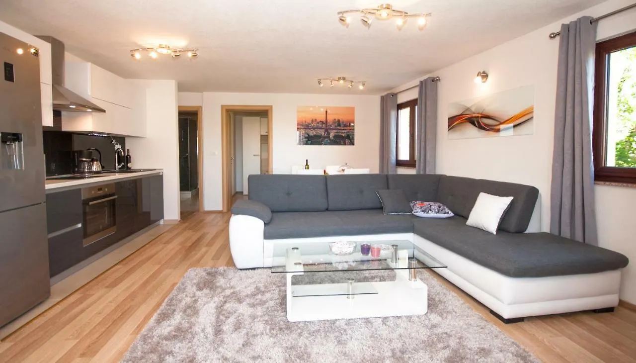 Apartament Apartmani Ivan Kaštela